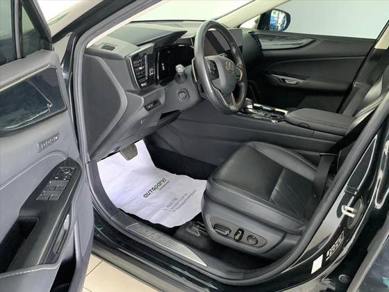 LEXUS NX 350h 2.5 16V VVT-I HYBRID LUXURY CVT AWD LEXUS NX 350h 2.5 16V VVT-I HYBRID LUXURY CVT AWD